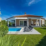 Deep Blue Villa *